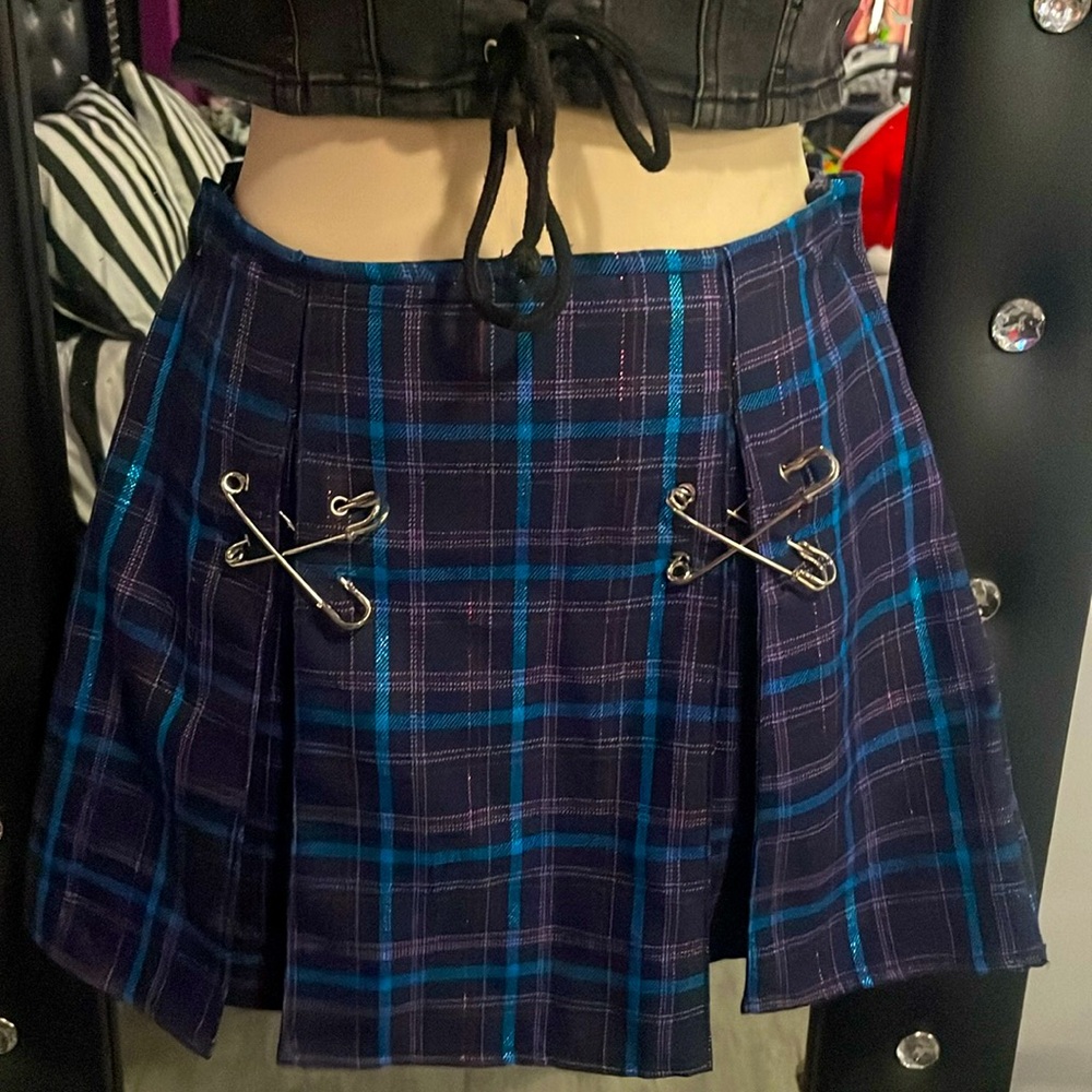 Plaid skirt